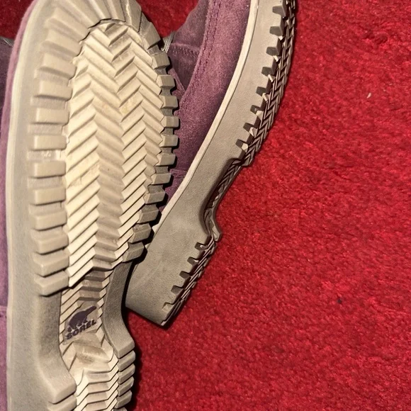 Sorel Women's Purple Winter Boots - Picture 3 of 4